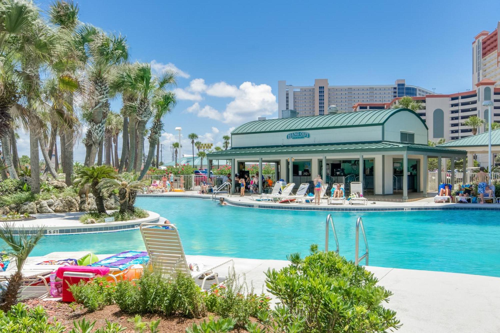 Amazing Views! Newly Listed! Family Friendly Unit! Pools! Panama City Beach