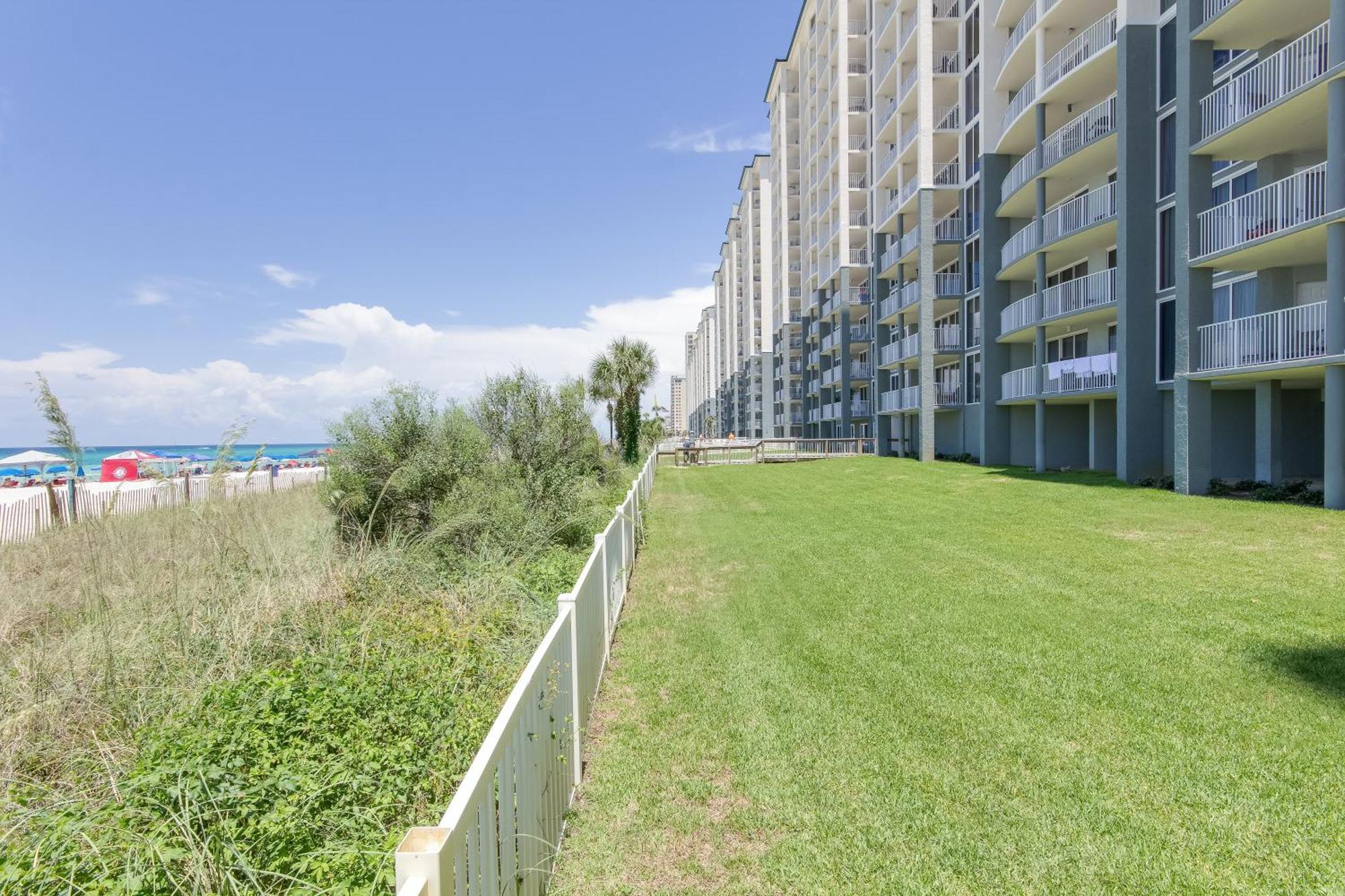 Amazing Views! Newly Listed! Family Friendly Unit! Pools! Panama City Beach